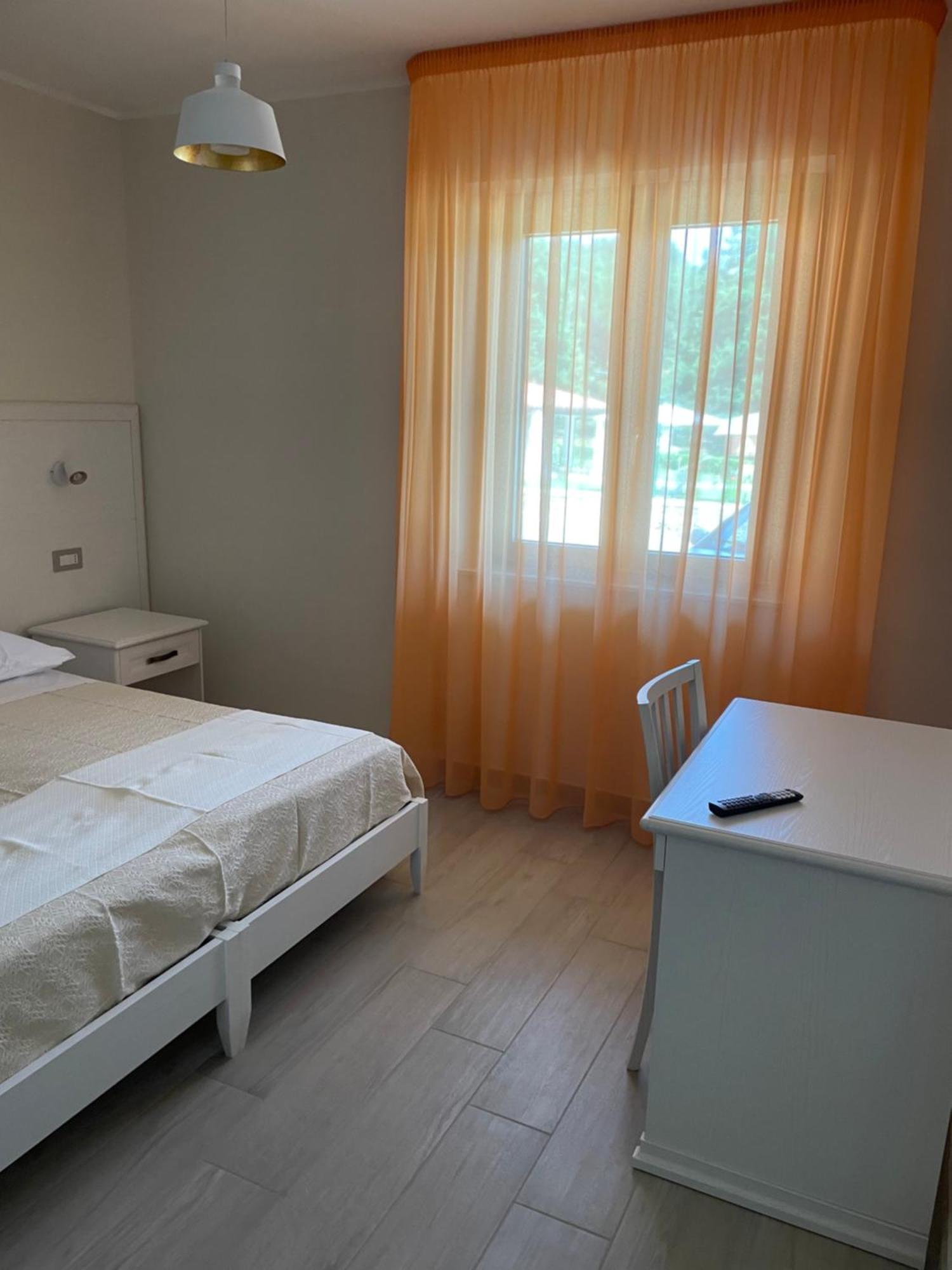 Fd Lorichella Hotel Lorica Buitenkant foto